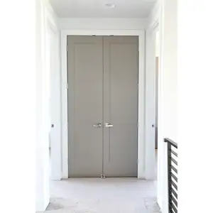 Porta interna WPC de luxo com moldura para banheiro de villa moderna com design de PVC de luxo à prova d'água por atacado