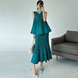 Miyake เสื้ออัดพลีทแฟชั่นระดับไฮเอนด์ของผู้หญิง, เสื้อลำลองทรงสกินนี่สองชิ้นและกระโปรงยาวถึงข้อเท้าสำหรับฤดูร้อน - Product Image 4