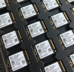 <span class=keywords><strong>PM991</strong></span> M.2 2230 SSD de 1TB NVMe PCIe - Product Image 1