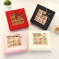 Boîte à bonbons personnalisée de luxe en papier emballé chocolat fraise style moderne matériaux recyclés avec séparateur pour les collations pour les biscuits