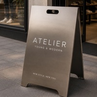 Panneau publicitaire double face en acier inoxydable miroir personnalisé, étanche, avec éclairage LED, pour extérieur