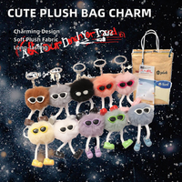 Porte-clés en peluche mignon et lumineux pour sacs à main et sacs à dos pour femmes, pendentif rond moelleux Kawaii durable, cadeau pour filles, accessoires de sac