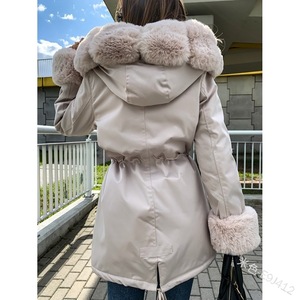 Parka Invernale Medio-Lungo con Collo in <span class=keywords><strong>Pelliccia</strong></span> e Fodera in <span class=keywords><strong>Pelliccia</strong></span> per Donne E9J412 - Product Image 2