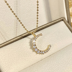 Collana con ciondolo a forma di luna piccola per donna, stile vintage, gioielli minimalisti alla moda, idea regalo - Product Image 1