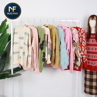 Grosir Baju Bekas Wanita Berkualitas Tinggi, Bersih, dan Vintage untuk Musim Gugur/Dingin dalam Bal 45kg untuk Afrika