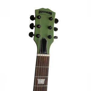 Guitare électrique de style <span class=keywords><strong>Les</strong></span> <span class=keywords><strong>Paul</strong></span> en édition limitée Eastern Music Hardluck Kings BOSSMAN IRISH MOSS, finition satinée mate vert olive, avec étui - Product Image 2