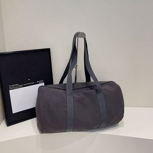 Sac de voyage pliable personnalisé avec logo, sac fourre-tout, bagage à main léger pour hommes et femmes - Product Image 6