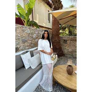 Robe longue de soirée blanche avec détails en dentelle, motif floral uni, élégante, coupe Empire, volants ajourés, idéale pour les journées, les fêtes et les célébrations printanières - Product Image 3