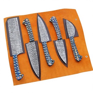 Ensemble de 5 couteaux de cuisine en acier Damas avec manche en bois Pakka bleu, comprenant un couteau de chef, un couteau à éplucher, un couteau utilitaire et un couteau à découper - Product Image 3