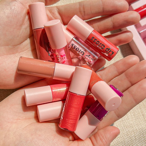 Brillo de labios de marca privada, lápiz labial mate, resistente al agua, mate, brillo de labios de 24 horas, conjunto de brillo de labios mate - Product Image 1