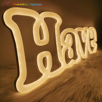 Design gratuit personnalisé graphique 3D lumière LED logo acrylique néon lumineux pour voiture société hôpital et parc publicité application de taxi