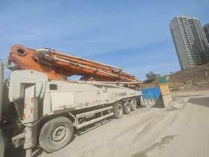 Bomba de Concreto Usada ZOOMLION de 60m con Motor Diésel y Componente de Motor Principal - Product Image 6