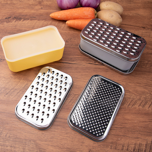 Rallador de Queso Manual con Tapa de Contenedor de Almacenamiento, Rallador de Acero Inoxidable de 4 Lados para Rallar Limón, Fácil de Limpiar y Guardar - Product Image 6