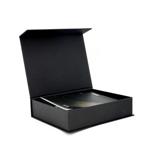 Caja Magnética Plegable Negra de Lujo Personalizada para Membresía VIP y Empaque de Regalos - Product Image 5