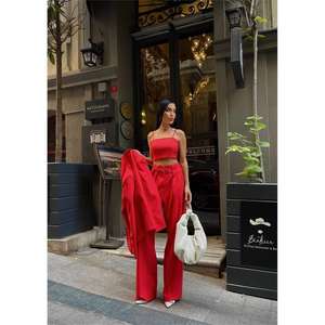 Conjunto de traje de 4 botones para mujer Pomegranate con chaqueta y pantalones de tela tejida estilo bustier - Product Image 6