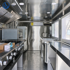 Food Truck Entièrement Équipé pour la Restauration Mobile Rapide : Service de Glaces, Café, Bubble Tea, Burgers, Pizzas et Snacks Faits à Base de Maïs - Product Image 6