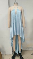 Robe à col halter bleu clair avec franges sur la poitrine et ourlet asymétrique, Nouveautés 2026, sept couleurs