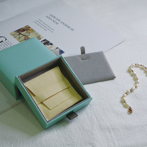 Wholesale Custom Logo Jewelry Packaging Pouch Microfiber Jewelry Pouch Bag with Insert <b>Pad</b> - Product Image 3