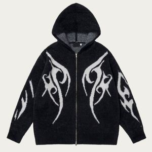 Cardigan à Capuche Zippé en Mohair Personnalisé pour Homme – Tricot Hiver Doux et Moelleux, Pull Jacquard Oversize en Mohair, Veste à Capuche - Product Image 3