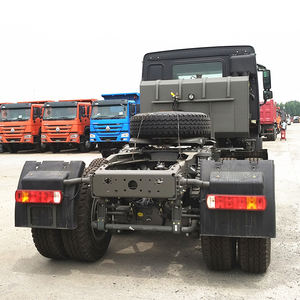 二手豪沃牵引车6x4 6*4轮原动机50吨新豪沃卡车头 - Product Image 5