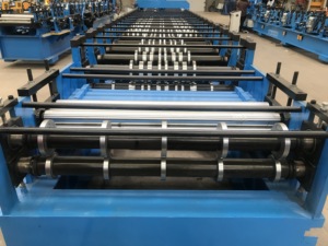 <span class=keywords><strong>2025</strong></span> nóng bán chất lượng tuyệt vời xe tải bảng xe Bảng điều khiển tấm kim loại cuộn tạo thành máy - Product Image 5