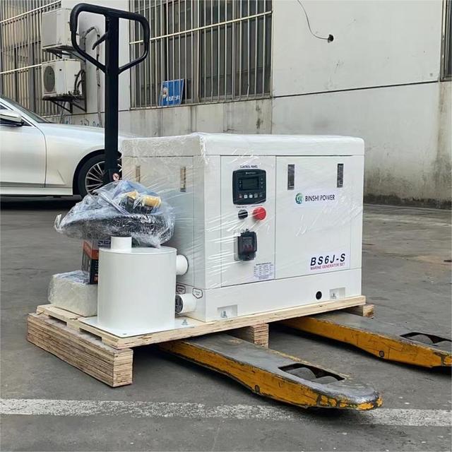 Binshi Power Factory Wood Package Single Phase Three Phase 6.5/7KW Sea Water Cooled Silent Diesel Generator Set for Boat Yacht