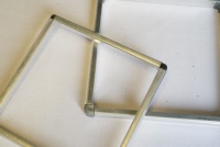 Connecteurs d'angle en plastique de haute qualité, connecteurs d'angle en plastique durables pour coins de verre creux, clé d'angle pour barre d'espacement en aluminium IGU