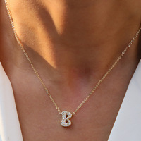 Fournisseur de bijoux en acier inoxydable plaqué or 18 carats, breloques initiales de l'alphabet 26 pouces, pendentif lettre en zircon pour bricolage, vente en gros