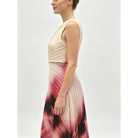 Robe longue asymétrique plissée en crêpe à imprimé abstrait crème, printemps-été pour femmes