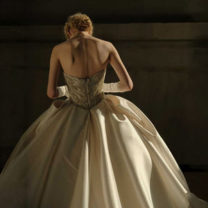 Abito da sposa di lusso fatto a mano con strass NT102, scollo a cuore, lunghezza a cappella, taglie forti, per cerimonia in chiesa o festa - Jancember - Product Image 1