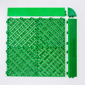 Tuiles de sol de garage en PVC antidérapantes et emboîtables de qualité supérieure, fabriquées en Chine, pour les ateliers de lavage de voitures et de detailing - Product Image 6