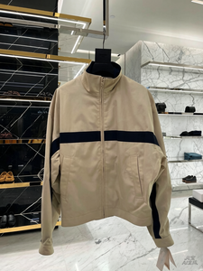 Chaqueta corta uniforme para mujer con cuello alto y forro de algodón - Product Image 3