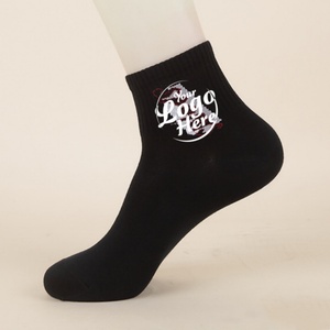 <b>Breathable</b> Anti Slip Sports <b>Socks</b> for Men Custom Logo Summer Warm Sweat Absorbing Odor Resistant Crew Cotton - Product Image 3