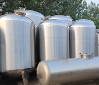 Réservoir de stockage horizontal de 2000 L de haute qualité à double couche pour huile d'olive, eau, lait, jus et boissons