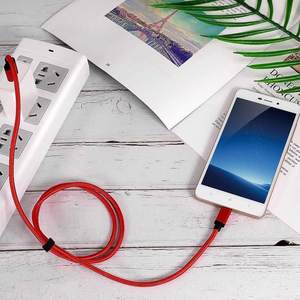 Cable de Transferencia de Datos de Carga Rápida 3A, Duradero, de 1M, con Carcasa de Aleación de Zinc Roja, Trenzado de Nailon, Cobre Puro, Micro USB, Moldeado por Inyección - Product Image 3