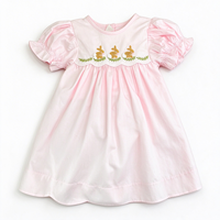 Ensemble assorti Pâques pour sœurs : Robe tissée à manches volantées pour tout-petits, Robe d'été pour enfants avec broderie mignonne lapin et carotte, Barboteuse bulle pour bébé