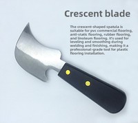 Spatule de lissage professionnelle en acier inoxydable à lame en croissant pour soudure de revêtements de sol en PVC