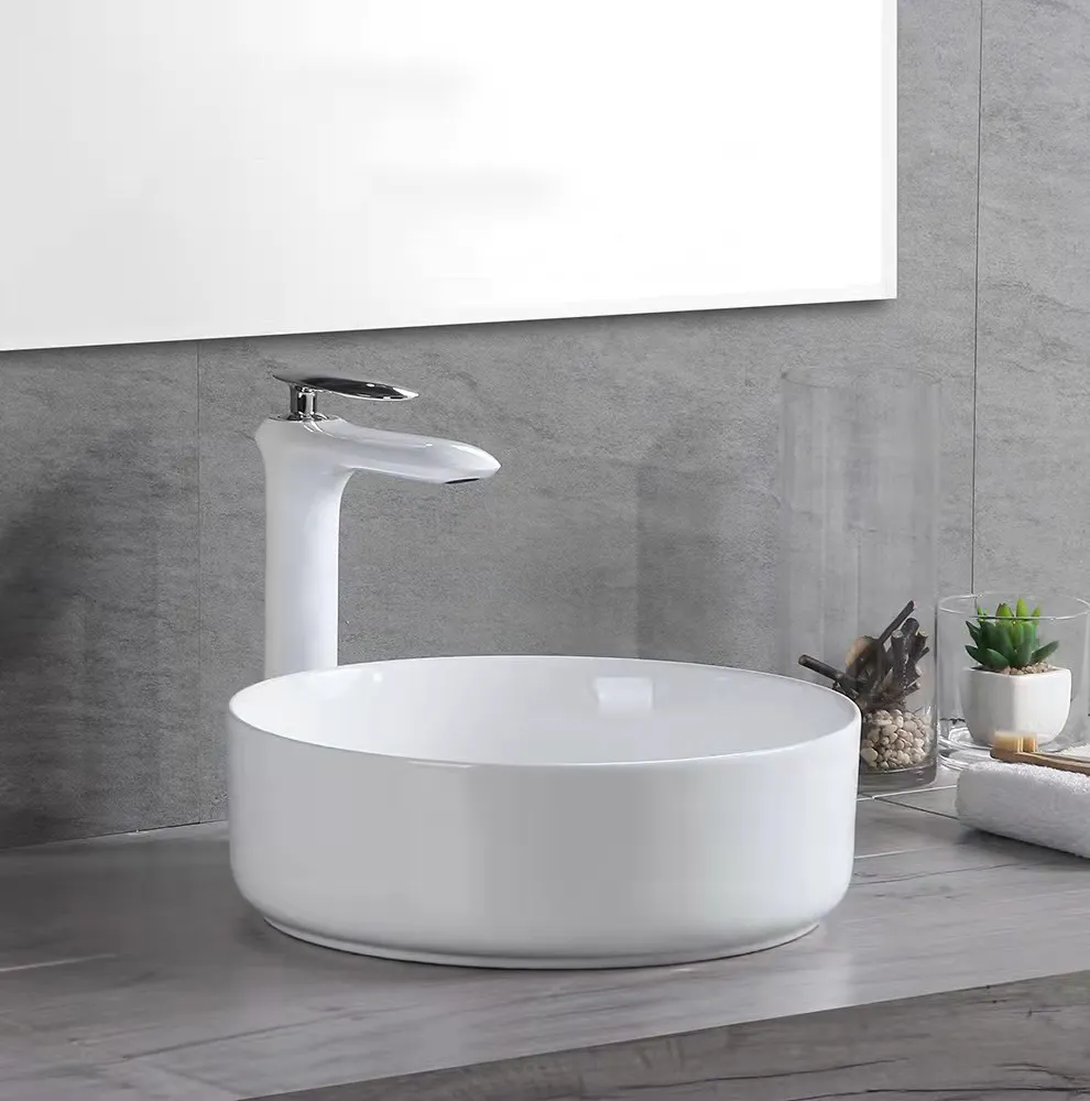 Lavabo in ceramica moderna,