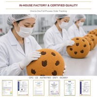 Coussin en peluche mignon en forme de cookie aux pépites de chocolat avec pépites brunes, coussin rond doux pour la décoration moderne des canapés et cadeau idéal pour un salon confortable