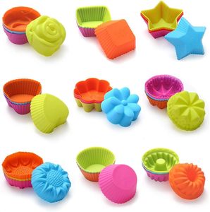 ถ้วยซิลิโคนทำมัฟฟินลายลูกไม้ DIY สำหรับทำสบู่ เค้ก ช็อกโกแลต พุดดิ้ง แบบ 4 ชิ้น เป็นมิตรกับสิ่งแวดล้อม ทันสมัย - Product Image 2