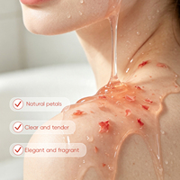 Gel douche PLOG Luxe à la rose, infusé d'extraits floraux naturels, pour une peau douce et nourrie en profondeur.