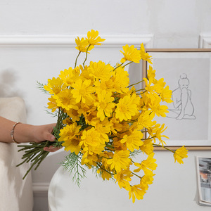 Petite Marguerite Simulation Bouquet Décoration Fleurs Marguerite De Soie Artificielle - Product Image 4