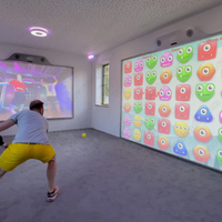 Jeu de pickleball interactif à écran tactile Sqarcade - Système d'entraînement intérieur multijoueur avec projection et construction métallique pour le divertissement