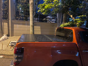 BESTWYLL Liftup <span class=keywords><strong>Tailgate</strong></span> Pickup Truck Bed Three Trifold plegable Tonneau Tri Fold Hard Tri-Fold Cover para Mitsubishi Triton Z07 - Product Image 4