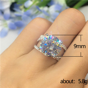 Anello da Donna con Design a Croce a Quattro Punte, Elegante Accento in Pietra, Gioiello Romantico alla Moda, Regalo per Lei - Product Image 5