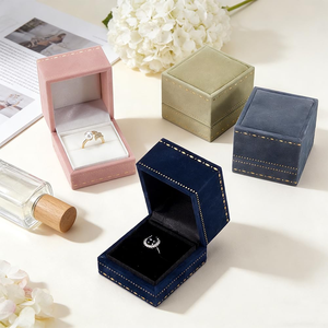 Wholesale High-end Velvet Paper Hot Stamping Jewelry <b>Boxes</b>, square <b>Ring</b> Necklaces, Velvet Pendant Bracelet Packaging <b>Boxes</b> - Product Image 4