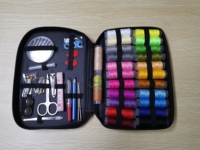 Ensemble d'outils de couture, Kit d'aiguilles et de fil pour le travail des aiguilles avec boîte en tissu, 97 pièces
