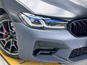 Kit di Conversione Carrozzeria per BMW <span class=keywords><strong>Serie</strong></span> 5 F10 F18 2010-2017 Aggiornamento allo Stile F90 LCI M5 Paraurti Fari Fanali Posteriori Cofano Parafango - Product Image 6