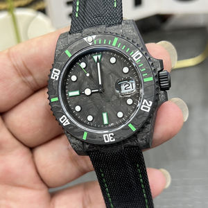 Reloj Mecánico para Hombre con Fibra de Carbono, Exhibe un Brillo Único y Brillante, Creando una Pieza de Arte Inigualable - Product Image 5