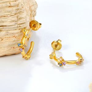 ต่างหูแฟชั่นฮิปฮอปคลาสสิกสำหรับผู้หญิง ประดับเพชรหลากสี ชุบทอง ทำจากสแตนเลส รูปทรงตัว C - Product Image 3